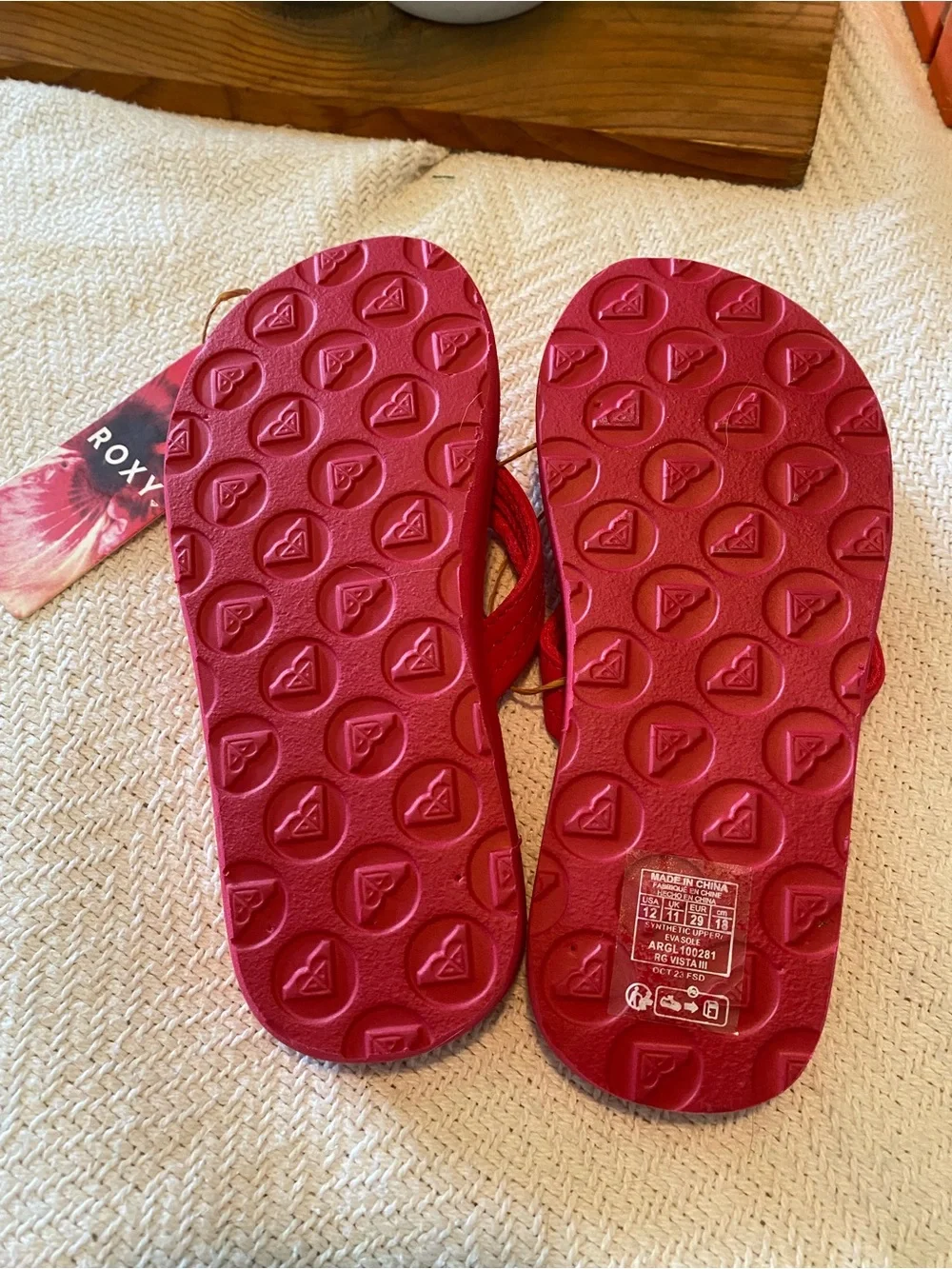 NWT Roxy Kids Hot Pink Logo Flip Flops